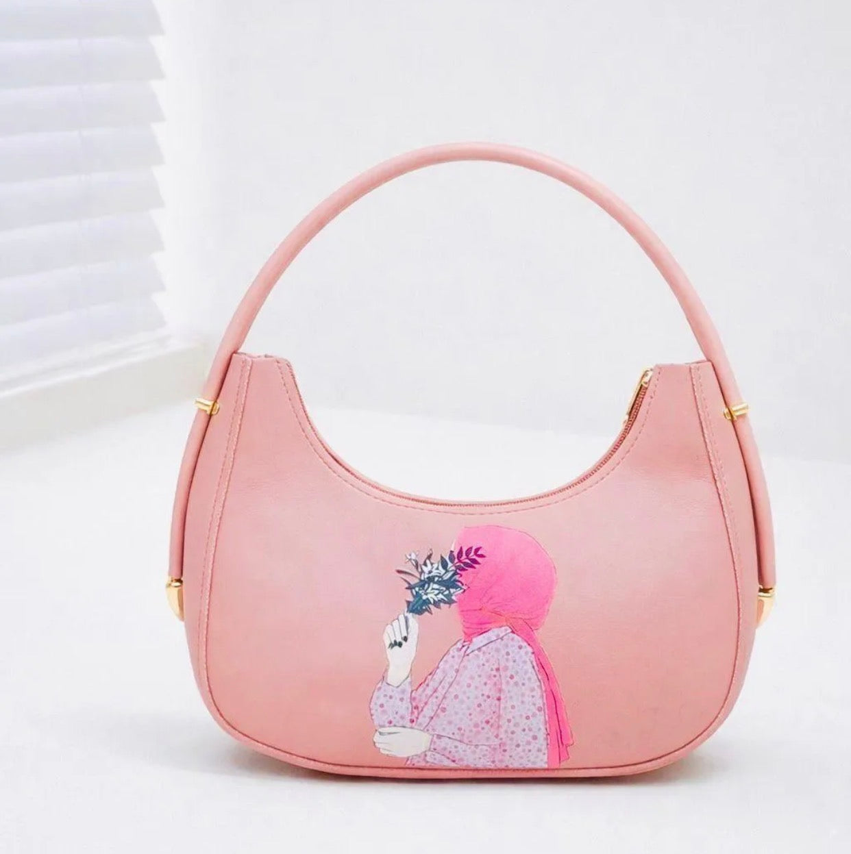 Pink leather bag for girls