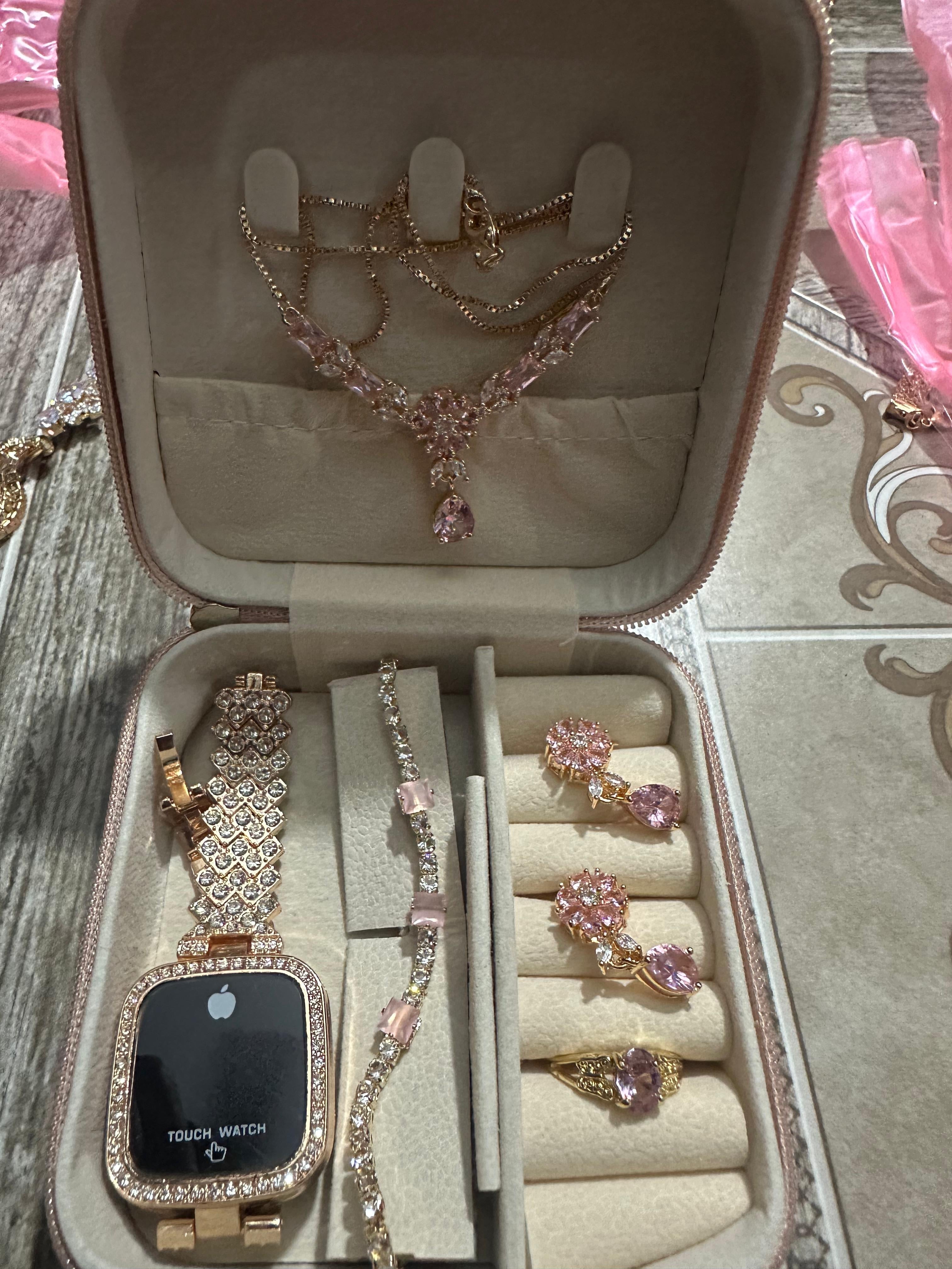 Jewelry box with jewelry