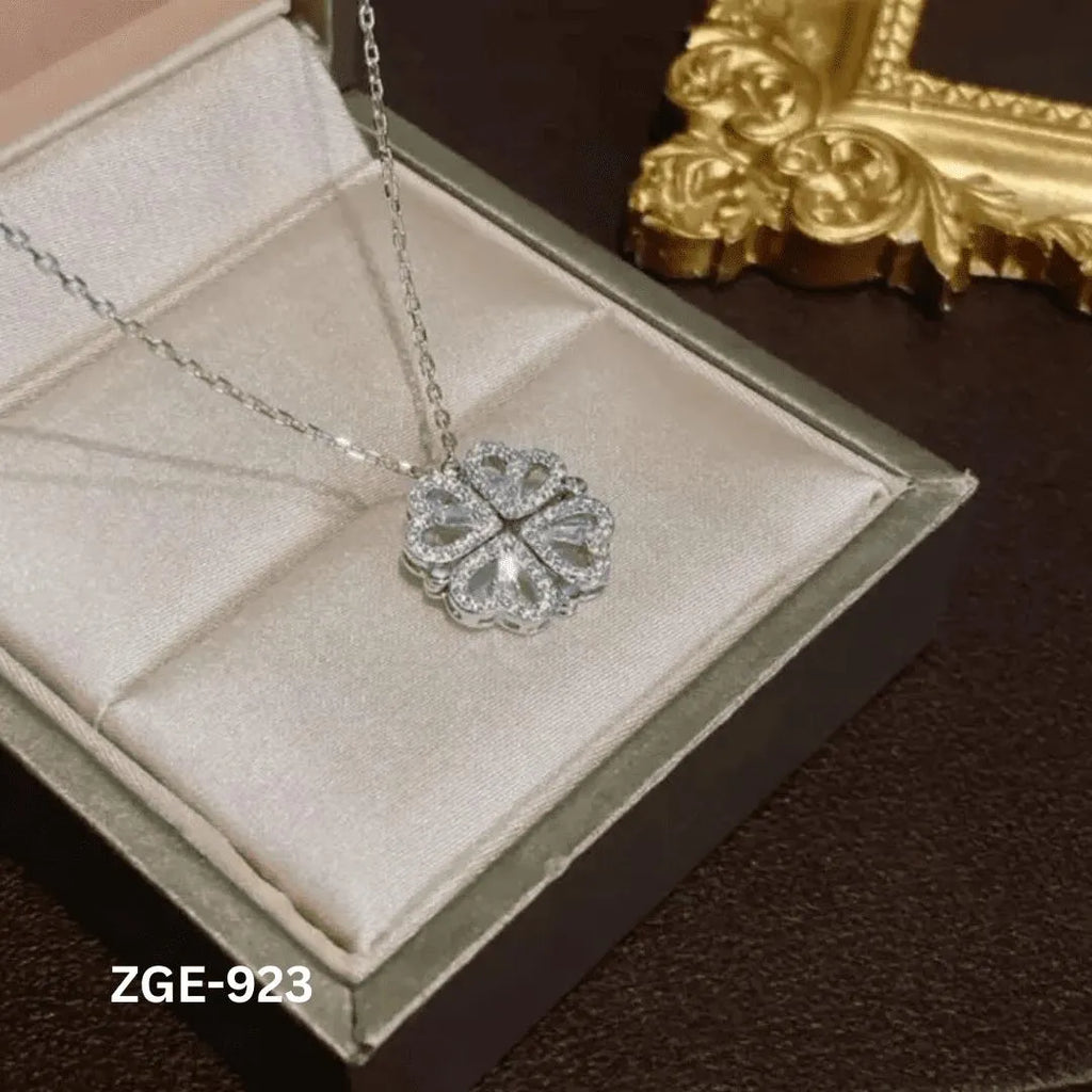 Heart pendent