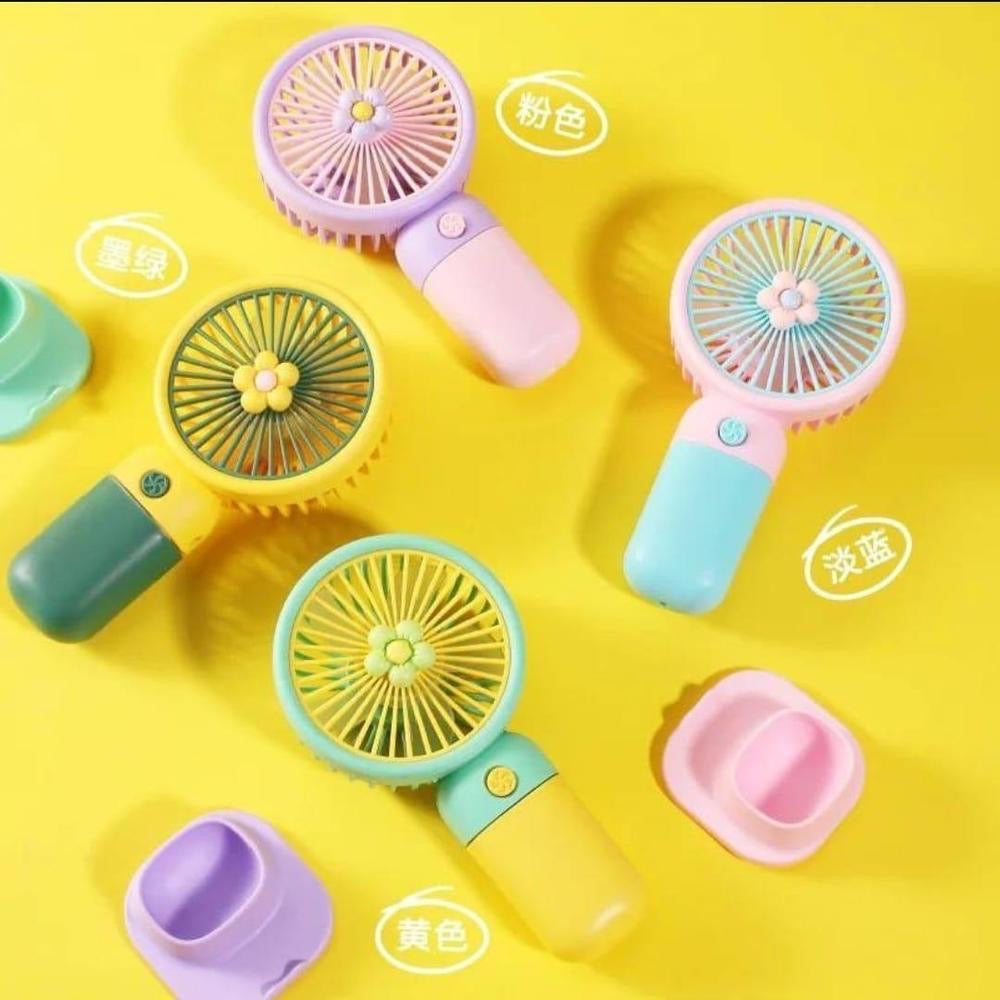 Rechargeable mini fan for kids