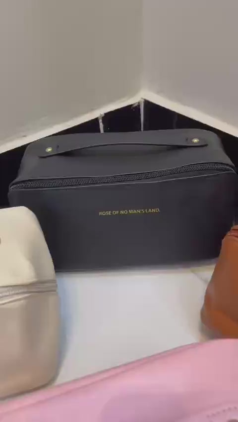 Make  up organiser for travel and storage